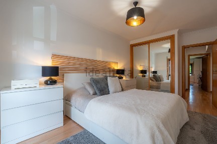 Apartamento T2 à venda na Rua 27 de Setembro