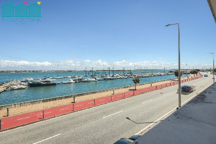 Apartamento T2 à venda na Avenida José Estevão s/n