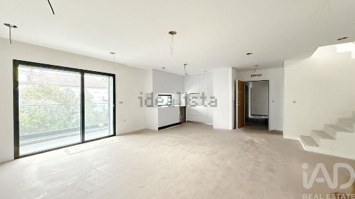 Apartamento T2 à venda em Esgueira