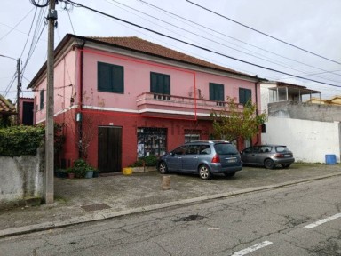 Apartamento T2 à venda em Aradas