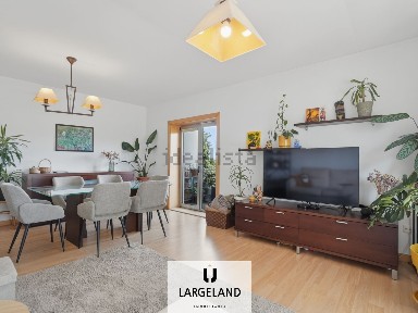 Apartamento T2 à venda na Praceta da Metalomecânica, 13