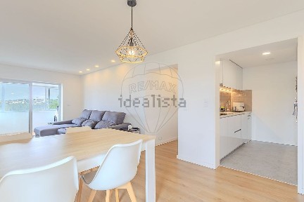Apartamento T2 à venda em São João da Madeira