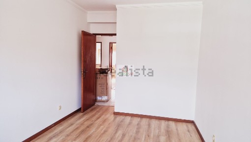 Apartamento T2 à venda em Oliveira do Bairro
