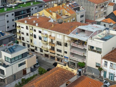 Apartamento T3 à venda na Rua 14, 1015