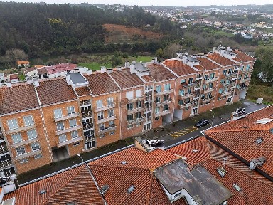 Apartamento T2 à venda na Rua Paiva
