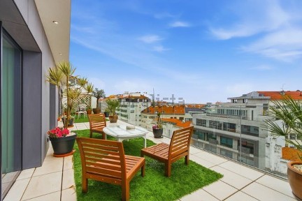 Apartamento T3 à venda na Avenida Doutor Lourenço Peixinho, 302
