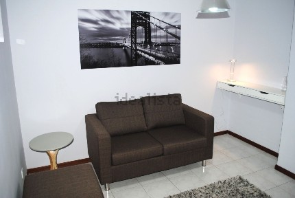 Apartamento T0 à venda na Rua Condessa Mumadona Dias