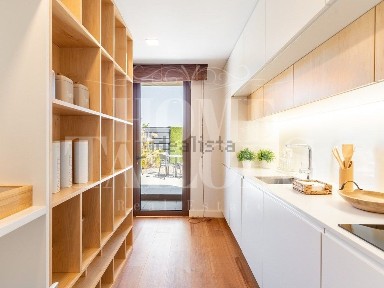 Apartamento T3 à venda na Rua São Geraldo