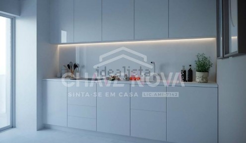 Apartamento T3 à venda na Rua 8 de Junho s/n