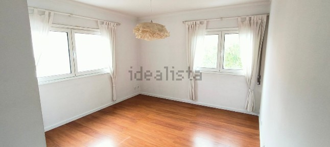 Apartamento T2 à venda na Rua Nossa Senhora das Necessidades
