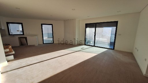 Apartamento T3 à venda em Esgueira