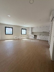Apartamento T1 à venda na Rua de Vicente Almeida de Eça, 50