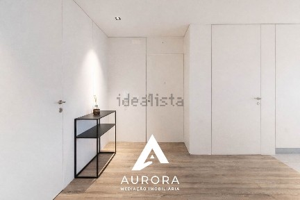 Apartamento T3 à venda na Rua 14, 921