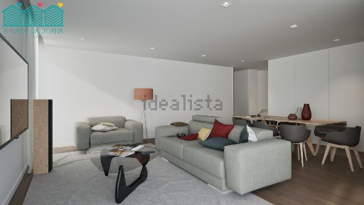 Apartamento T2 à venda na Rua Emigrante