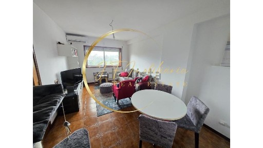 Apartamento T2 à venda em Esgueira