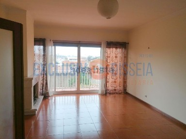 Apartamento T2 à venda em Barrô