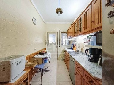 Apartamento T4 à venda em Esgueira