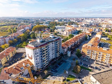 Apartamento T3 à venda em Esgueira