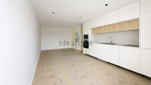 Apartamento T2 à venda em Santa Joana