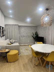 Apartamento T1 à venda na Zona Histórica - Beira-Mar