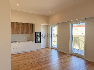 Apartamento T1 à venda na Rua do Carmo, 47 C