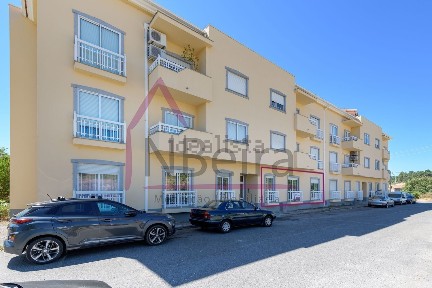 Apartamento T3 à venda em 1º Troço do Eixo T. C. t, 2