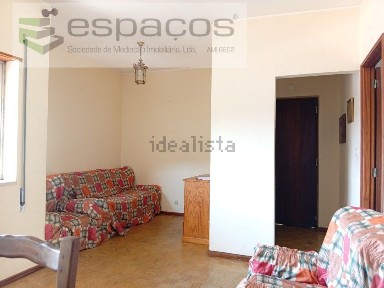 Apartamento T2 à venda na Rua Doutor Manuel Lopes Louro