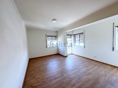 Apartamento T4 à venda em Soalheira