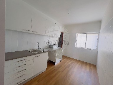 Apartamento T3 à venda em Boidobra