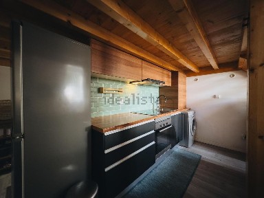 Apartamento T0 à venda na Rua Mateus Fernandes