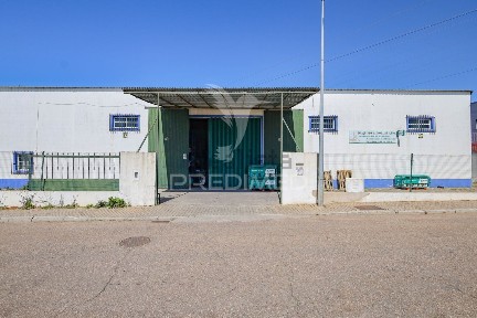 Armazém à venda em Zona Industrial Lt, 114