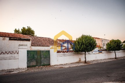 Armazém à venda em Santa Maria e Santo André