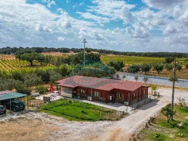Espaço comercial à venda em Redondo
