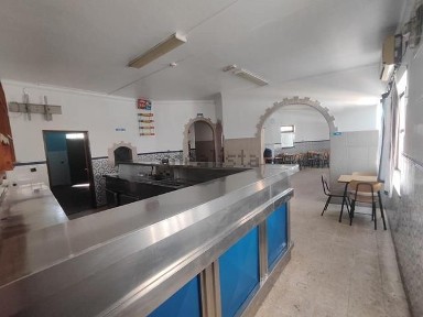 Espaço comercial à venda na Rua Nova, 3