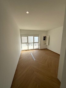 Apartamento T2 à venda na Rua Mateus Fernandes, 137
