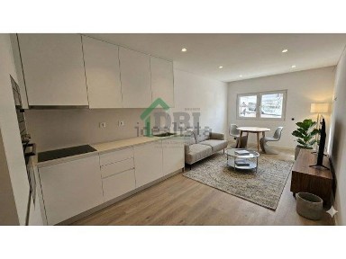 Apartamento T1 à venda na Rua do Urbanização da Quinta do Pinheiro