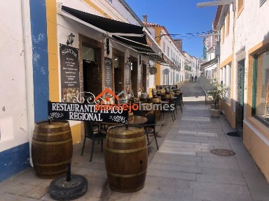 Espaço comercial à venda em Arraiolos
