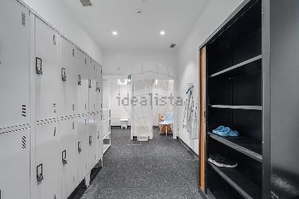 Espaço comercial à venda na Praceta Pedro de Sousa
