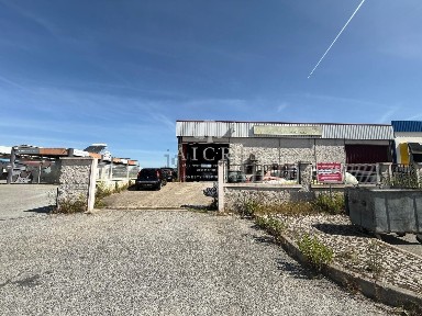 Espaço comercial à venda em Arraiolos
