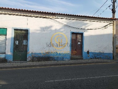 Reguengos de Monsaraz, Rua de Mourão