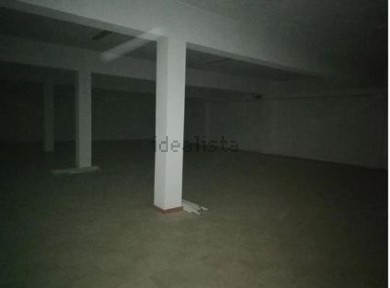 Espaço comercial à venda na Avenida da República s/n