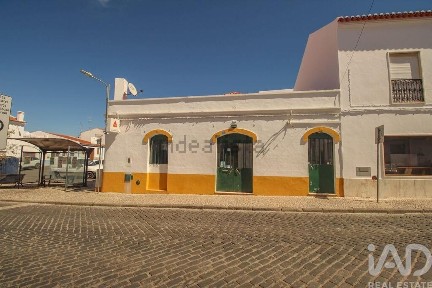 Espaço comercial à venda em Redondo