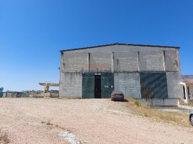 Armazém à venda em Zona Industrial, 12