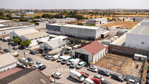 Armazém à venda em Évora