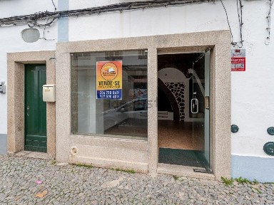 Espaço comercial à venda na Rua de Serpa Pinto, 94