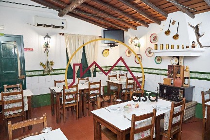 Espaço comercial à venda em Campinho