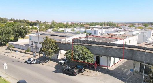 Armazém à venda em Malagueira e Horta das Figueiras
