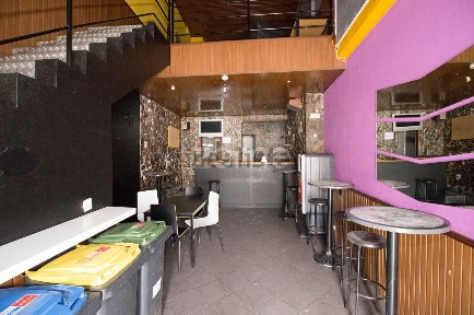 Espaço comercial à venda na Rua da Água Abaixo, 20