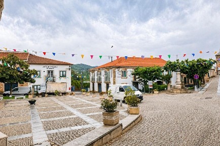 Quinta à venda na Rua de Santo António