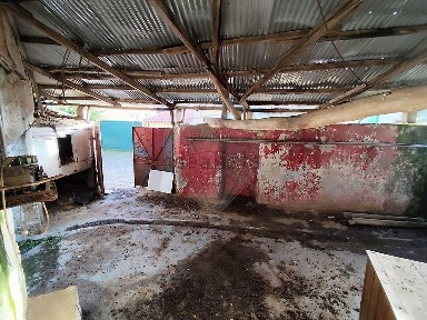 Moradia independente à venda em Escalos de Cima
